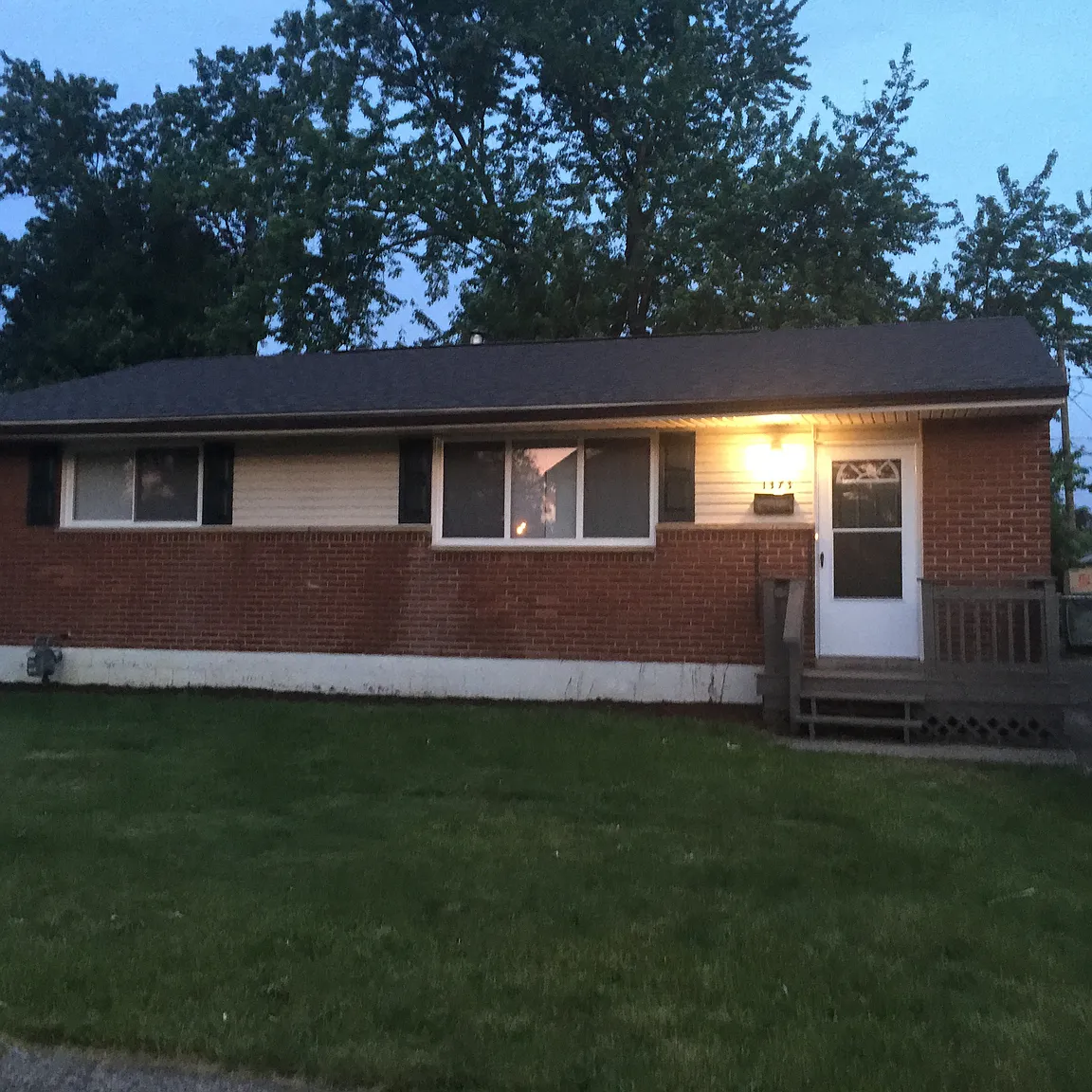 1373 Cunard Rd photo 1