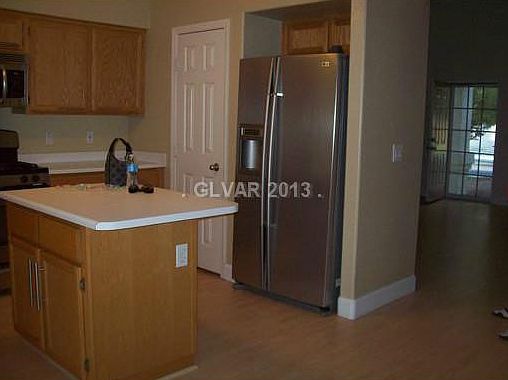 4th image of 7532 Jockey Ave