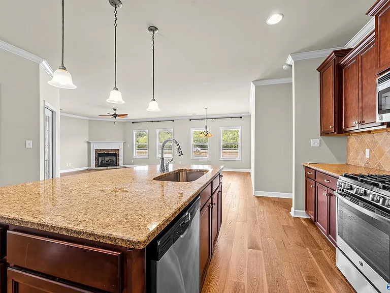 3013 Mallard Point Dr SE — Photo 14