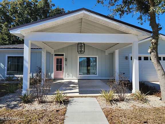 4th image of 167 Oleander Dr
