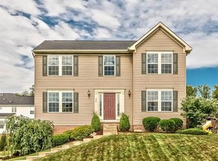 204 Windham Ln, Mars, PA 16046