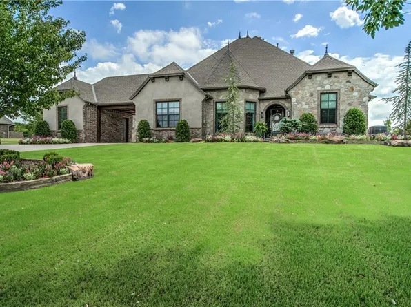 1233 Abberly Cir, Arcadia, OK 73007