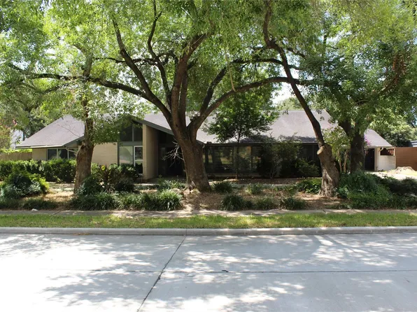 5215 S Braeswood Blvd, Houston, TX 77096