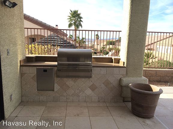 5th image of 3925 N Hillington Ln