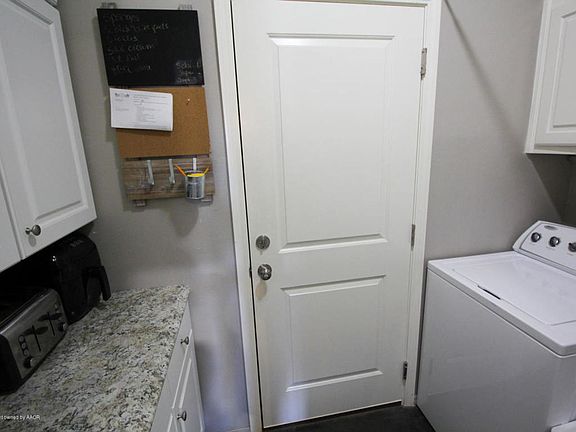 3rd image of 602 Brandes St