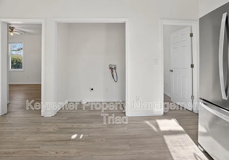 2405 Freeman Mill Rd — Photo 21