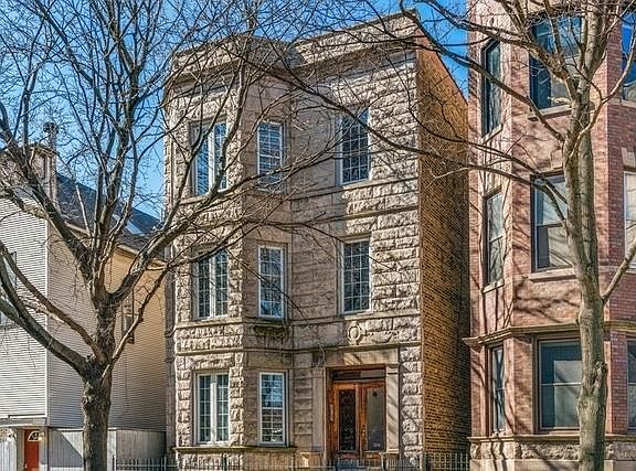 5th image of 2836 N Sheffield Ave #1