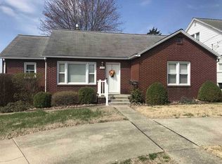 1517 Vine St, Jasper, IN 47546