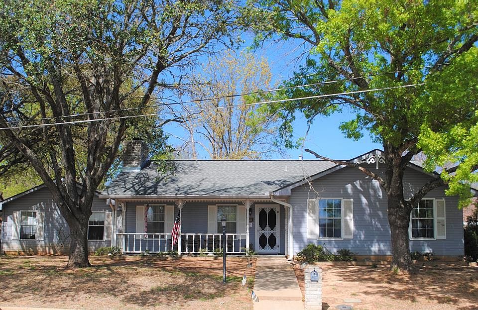 1st image of 1816 Quailwood Dr