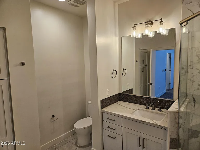 259 S Roosevelt St — Photo 22
