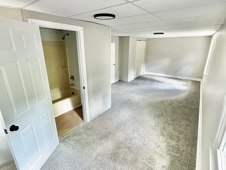 121 Peace Ln — Photo 4