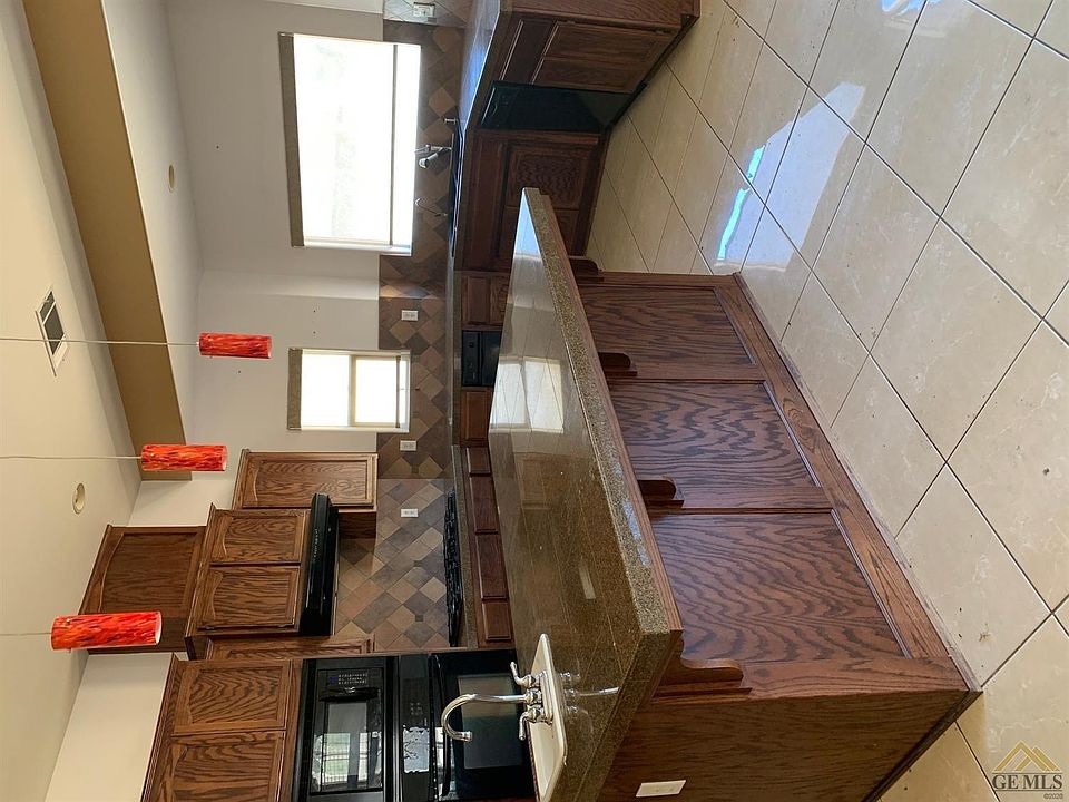 2nd image of 15349 Azalea Springs Ave