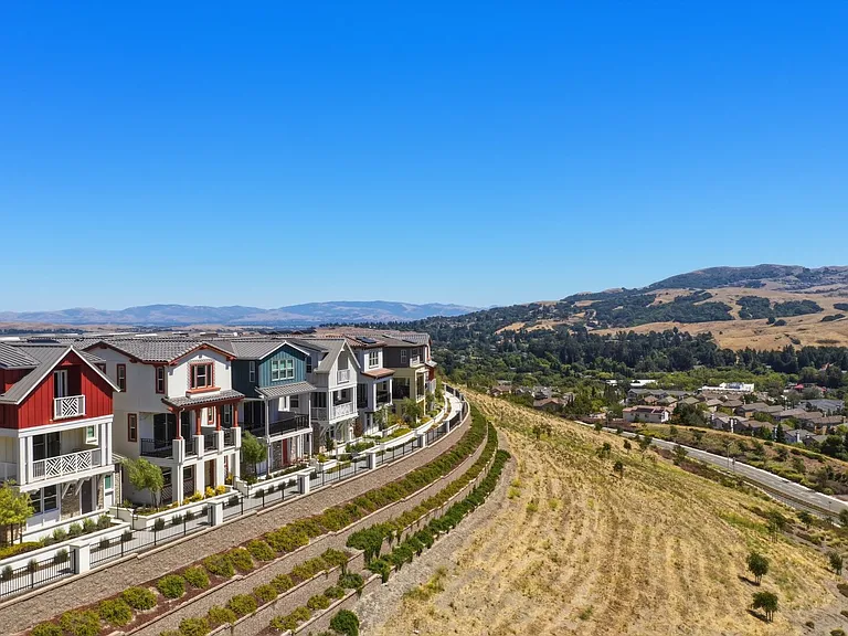 1230 Mateo Miller Cir — Photo 12