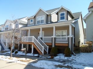 259 Vivaron Ave, Saint Charles, MO