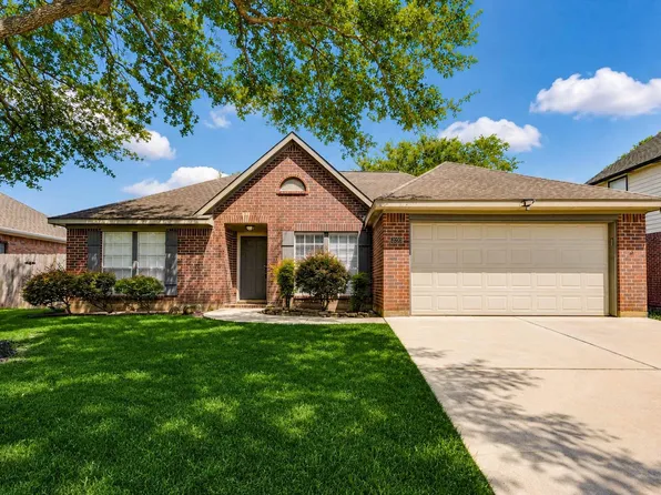 3230 Lee Cir, Pearland, TX 77581