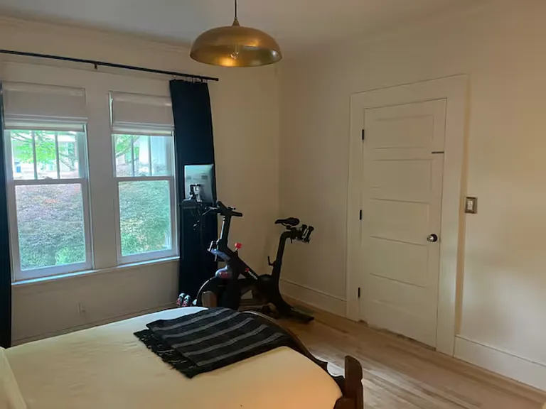 1521 Thomas Ave — Photo 18