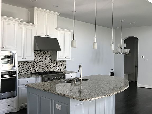 5th image of 6321 Smithwick Dr