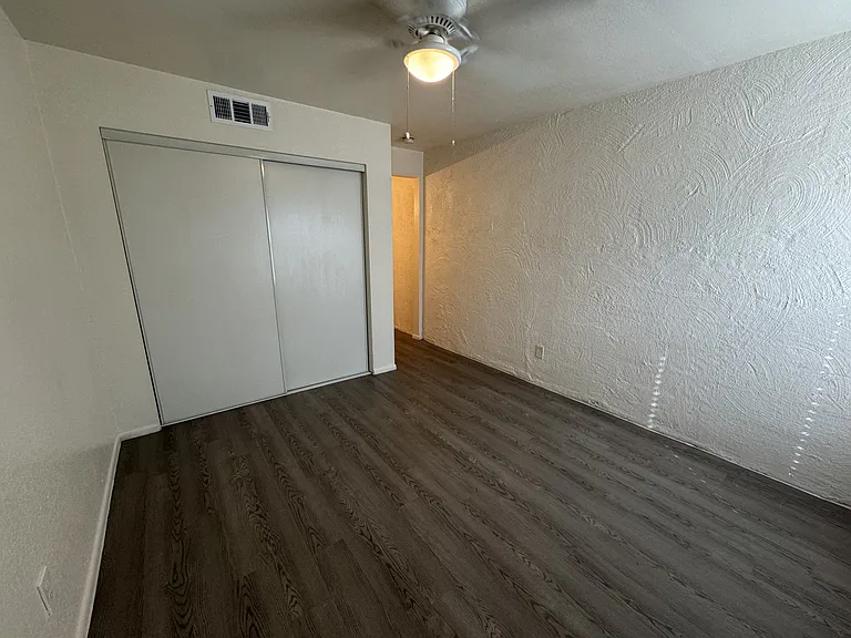3311 N 18th St #17 — Photo 12