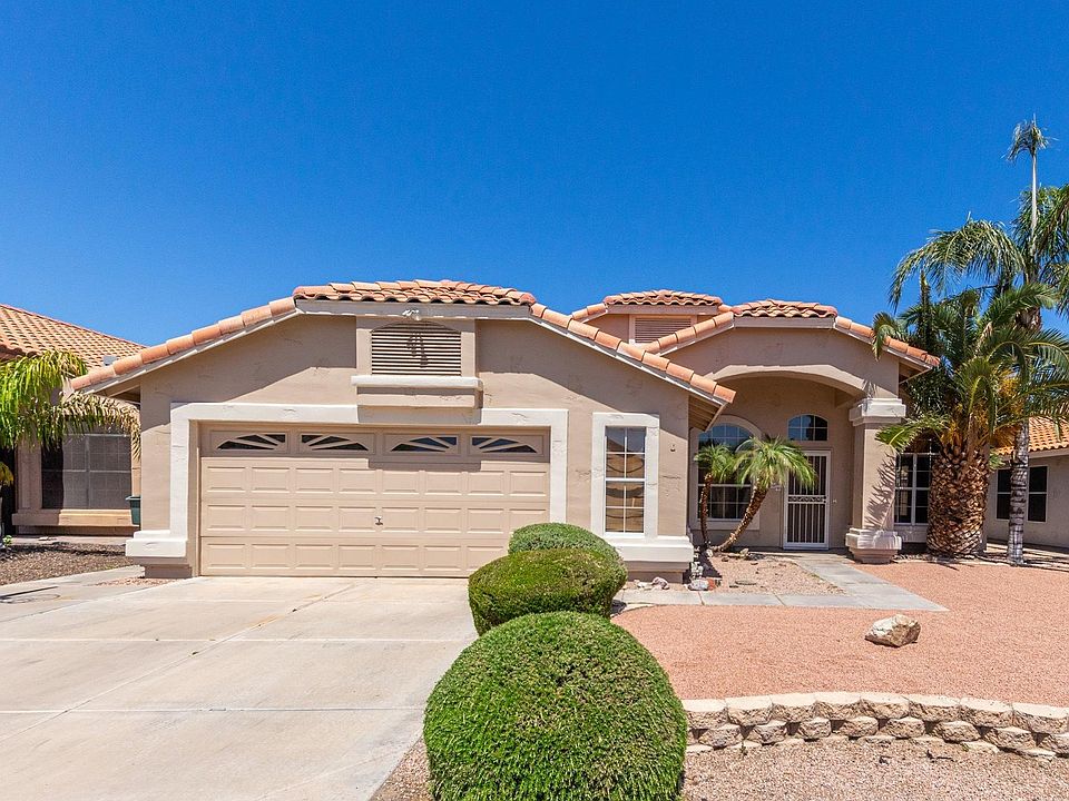 1st image of 4564 E Thistle Landing Dr