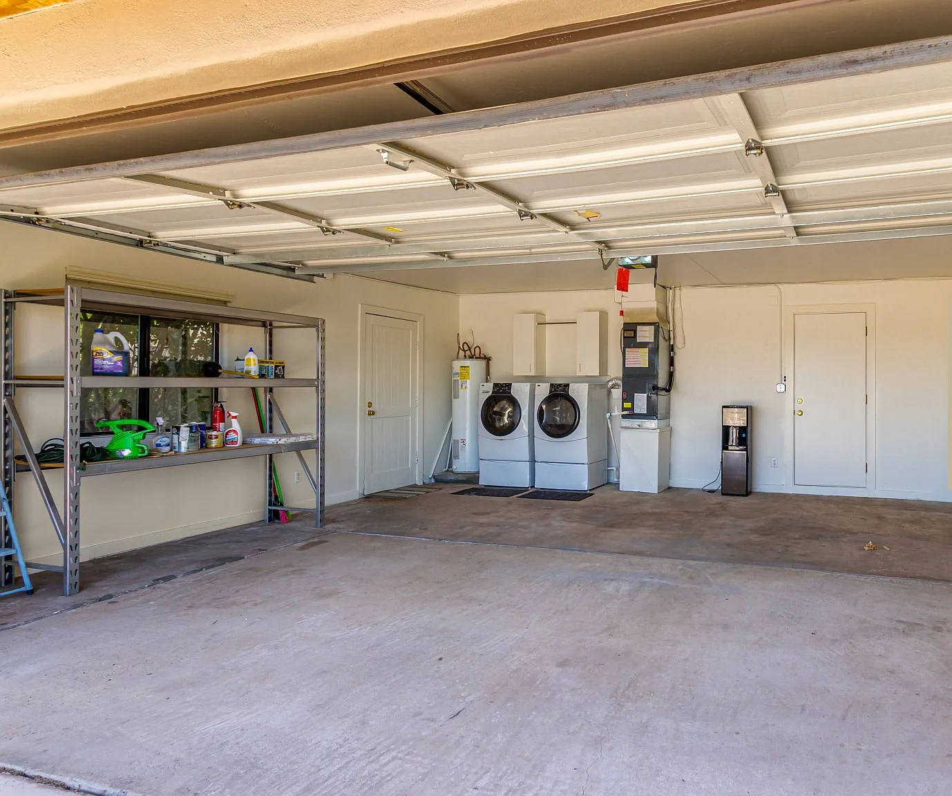 1 bed, 875 sqft, $2,500 — Photo 4