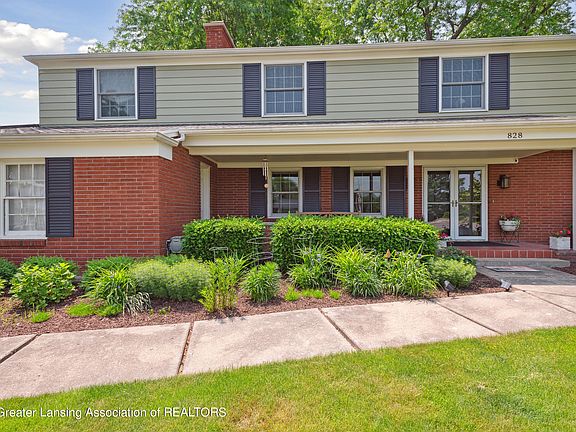 4th image of 828 Tanglewood Ln