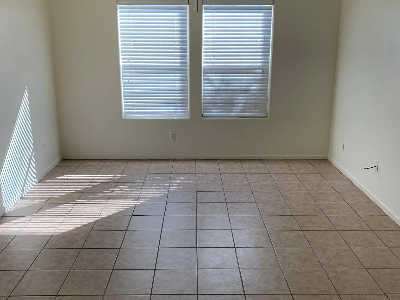 4416 W Nellis Ave — Photo 3