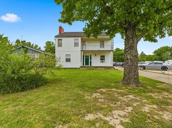 1011 E 14th St, Ada, OK 74820
