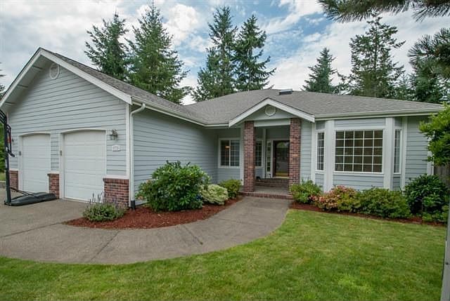 1st image of 9735 Amanda Dr NE