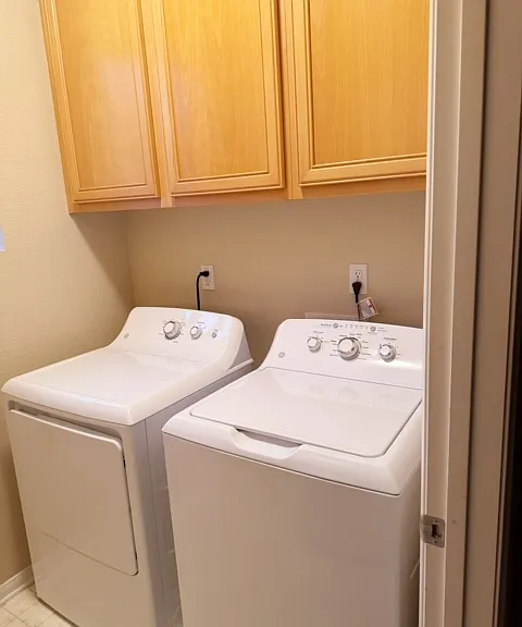8238 Bryn Glen Way — Photo 20