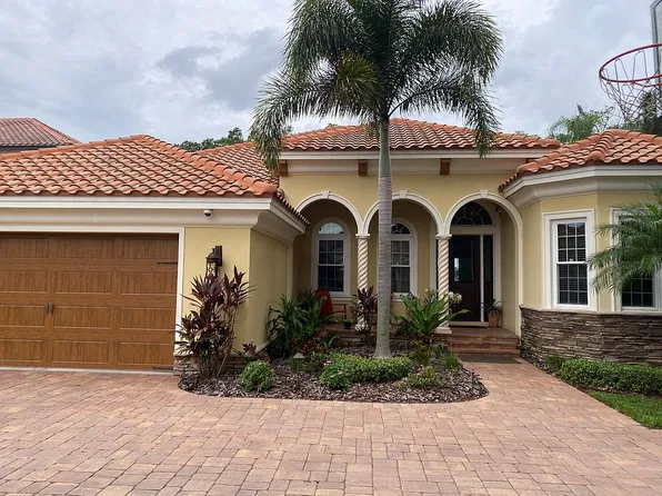 1901 Haven Bnd, Tampa, FL 33613