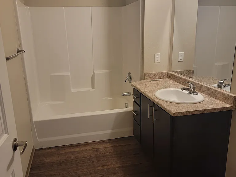 1540 23rd St SE #331 — Photo 9