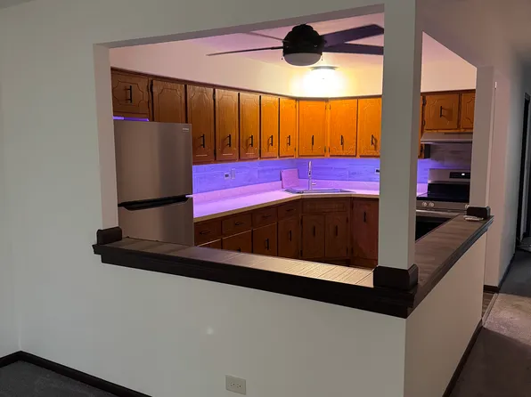 1705 Nelson Rd APT 3, New Lenox, IL 60451