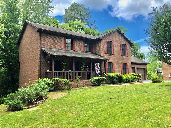 2nd image of 1625 Meadowview Ln
