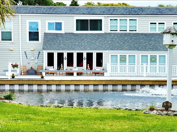 130 Salter Path Road #12b, Pine Knoll Shores, NC 28512