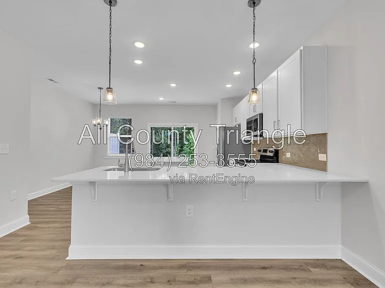 267 Old Grove Ln — Photo 12