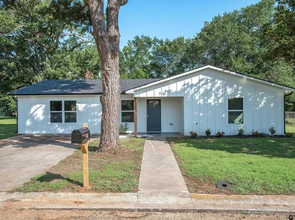 1327 Debbie Dr, Canton, TX 75103