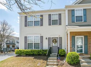 8511 Silhouette Pl, Raleigh, NC 27613