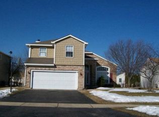 982 Tallgrass Dr, Bartlett, IL 60103