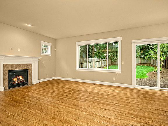 4th image of 11045 23rd Ave NE