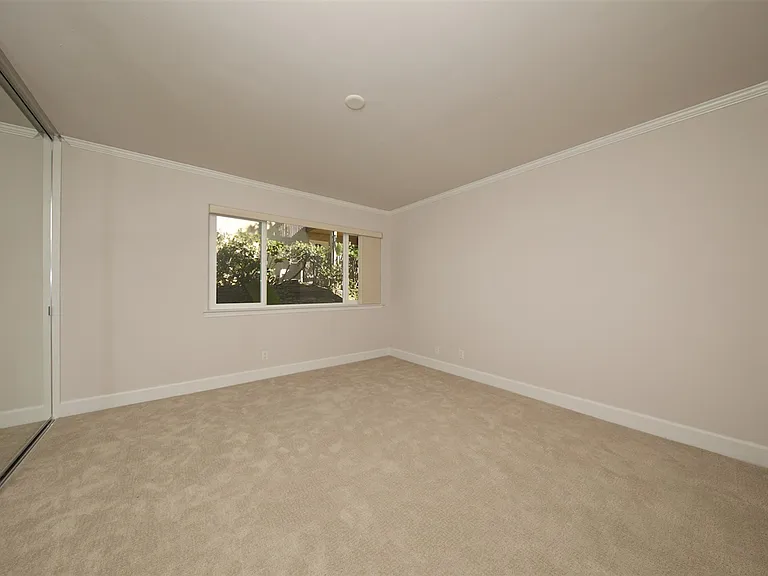 8571 Villa La Jolla Dr #I — Photo 8