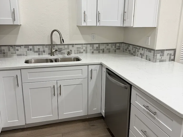 1228 N 1100 W #B — Photo 7
