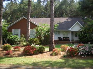 104 Crichton Ct, Dothan, AL 36305