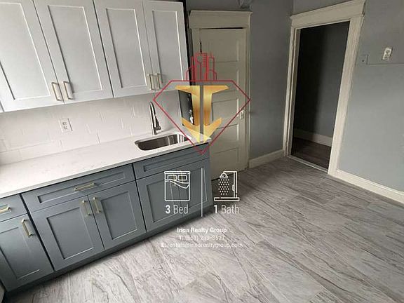 2nd image of 115 Brown Pl APT 5