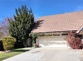 22805 Garzota Dr, Santa Clarita, CA 91354