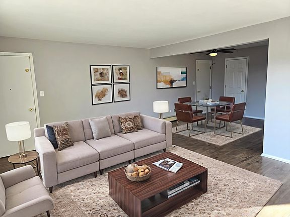 3rd image of 6914 W Crandall Ave APT 2M