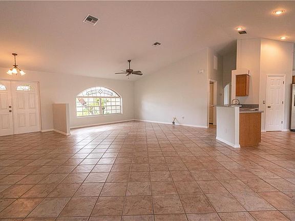 5th image of 6370 Emerald Bay Ct