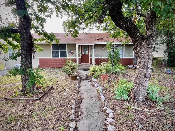 706 Early Blvd, Early, TX 76802