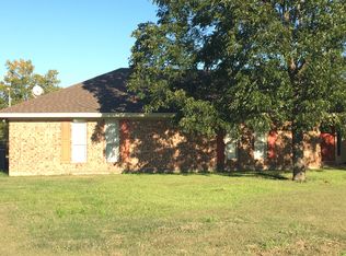 302 Bills Rd, Ennis, TX 75119