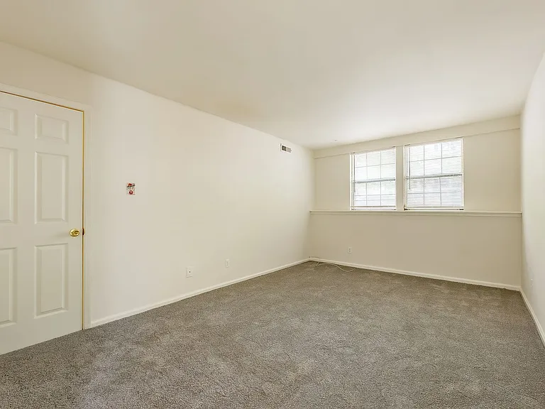 19 Pickering Ct #1 — Photo 21