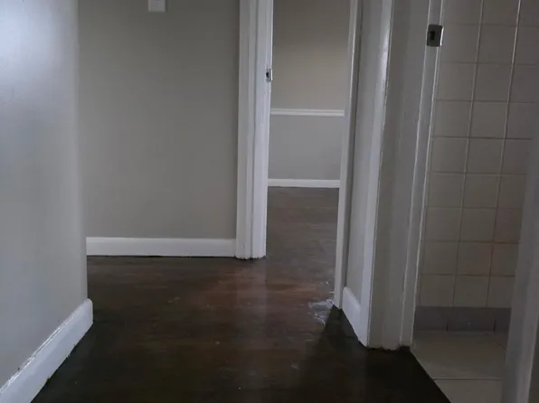 4212 Shady Villa Dr, Louisville, KY 40219